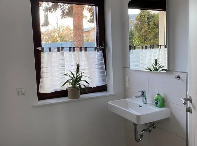 Kirschgarten Гостевой дом Nebra